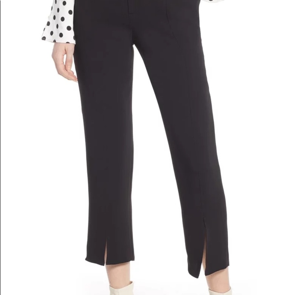 SOMETHING NAVY FRONT SLIT PANTS